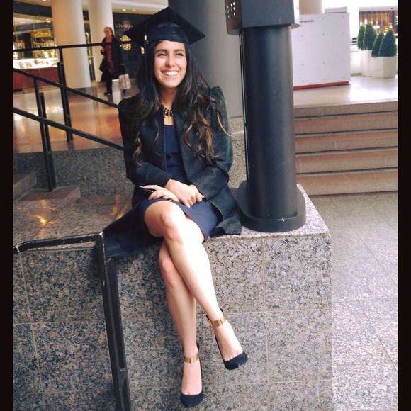 Meet your Posher, Paula - Picture 1 of 1